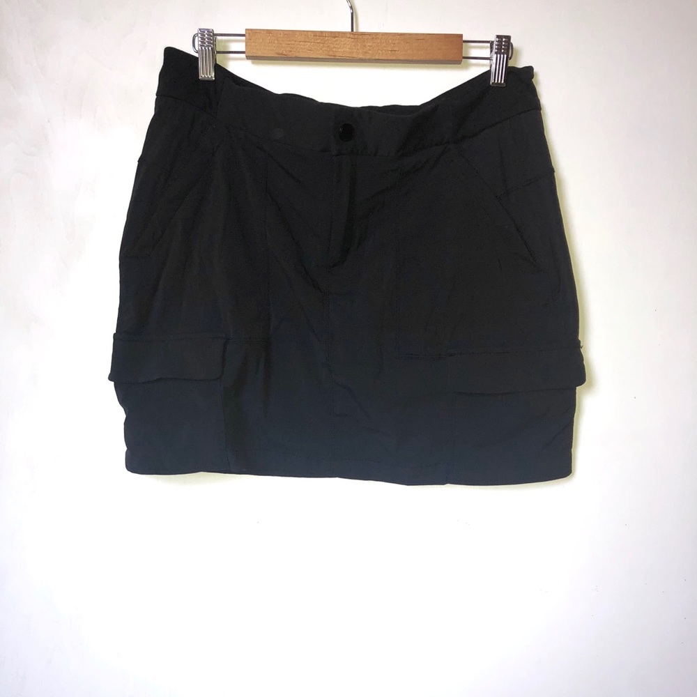 NWOT Women’s Athleta skirt